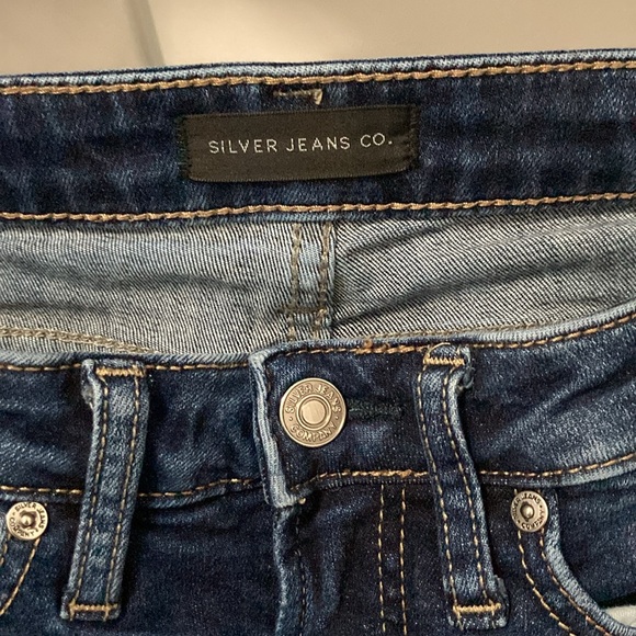 Silver Jeans - Picture 2 of 4